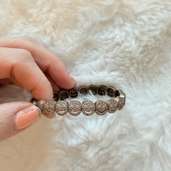 Lisa Gozlan Smiley Face Bracelet / Rose Gold / White / 6" - Picture 2 of 5